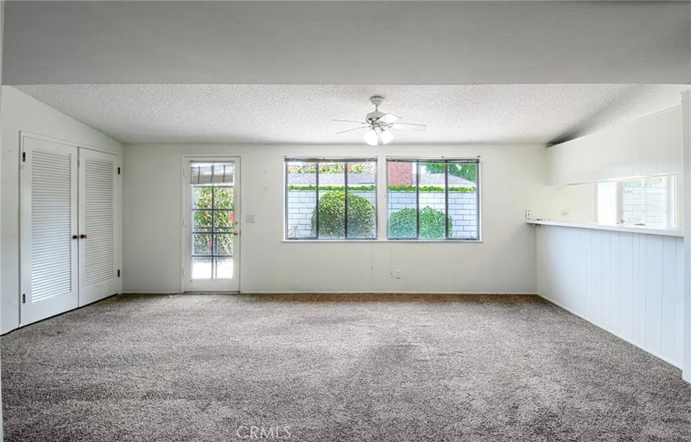 332 Walnut Street Costa Mesa, CA 92627
