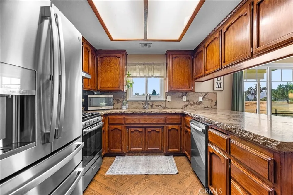 17741 Churchill Tehachapi, CA 93561