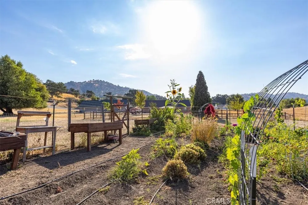 17741 Churchill Tehachapi, CA 93561