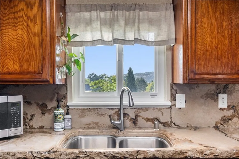 17741 Churchill Tehachapi, CA 93561