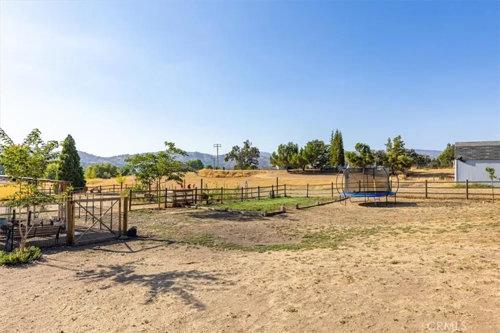 17741 Churchill Tehachapi, CA 93561