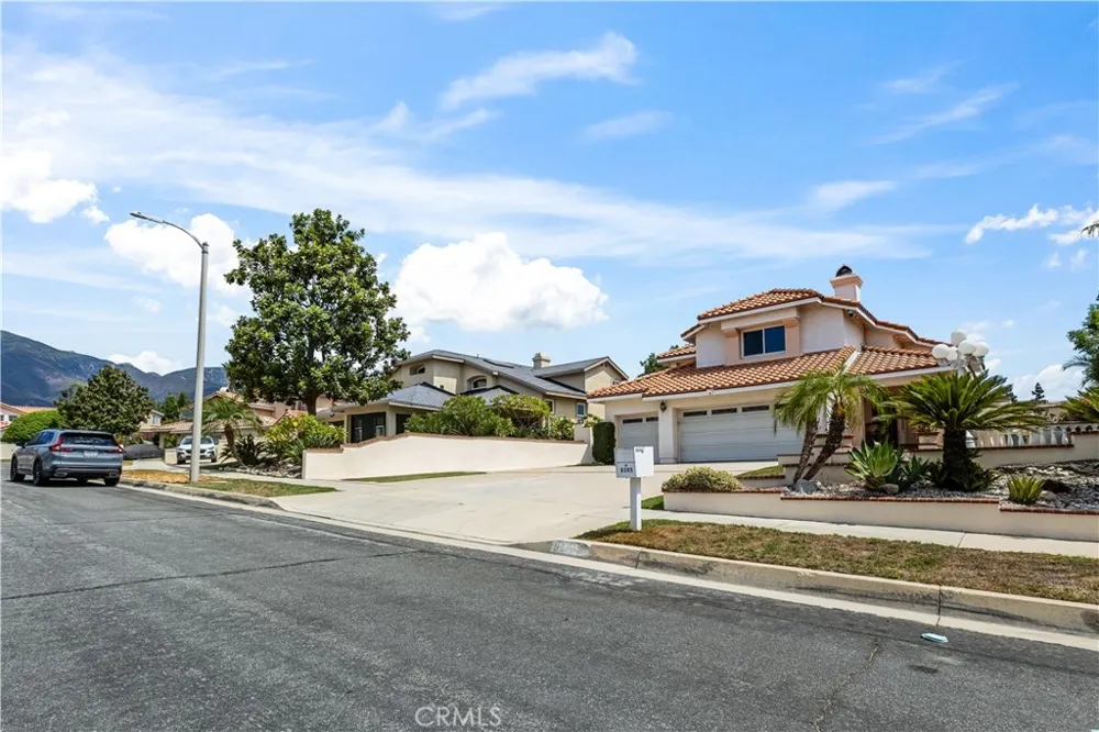 6385 Twilight Rancho Cucamonga, CA 91737