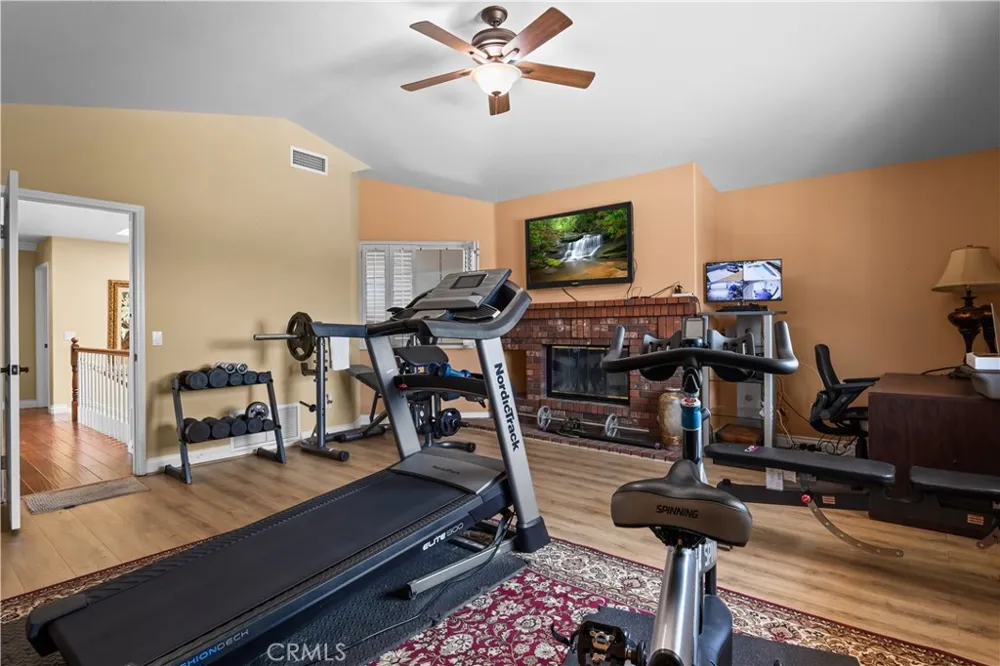 6385 Twilight Rancho Cucamonga, CA 91737