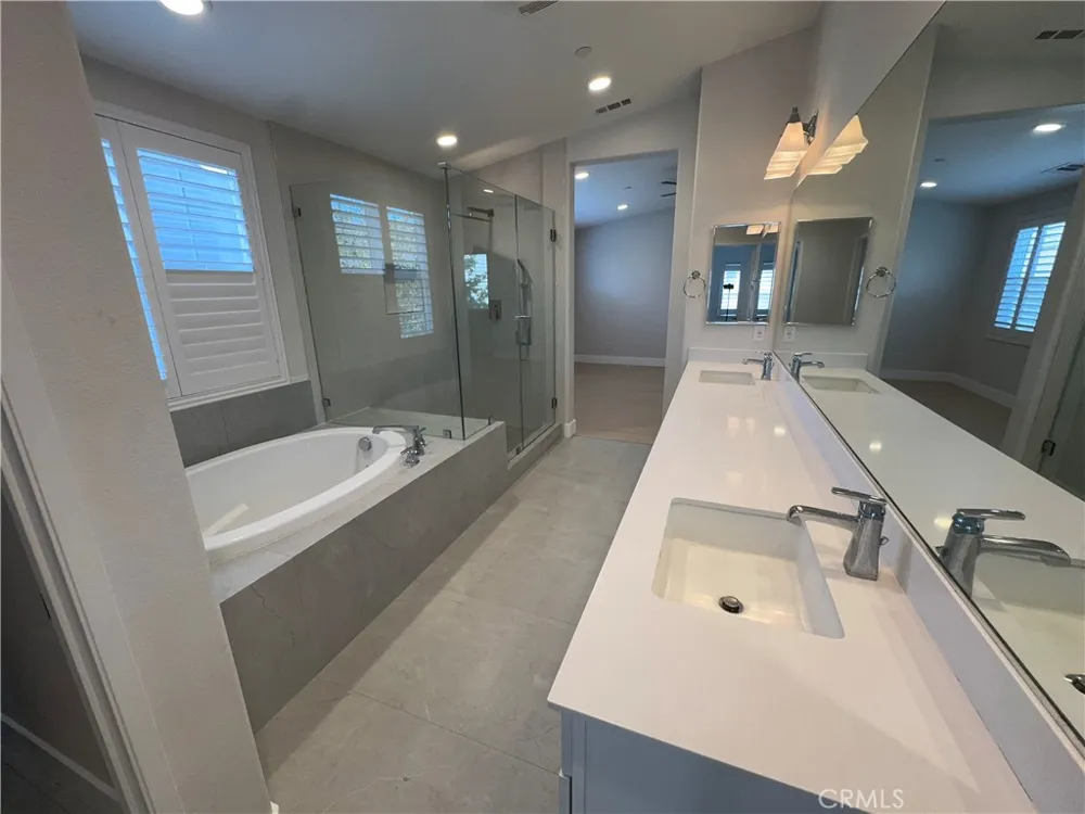 128 Mongoose Irvine, CA 92618