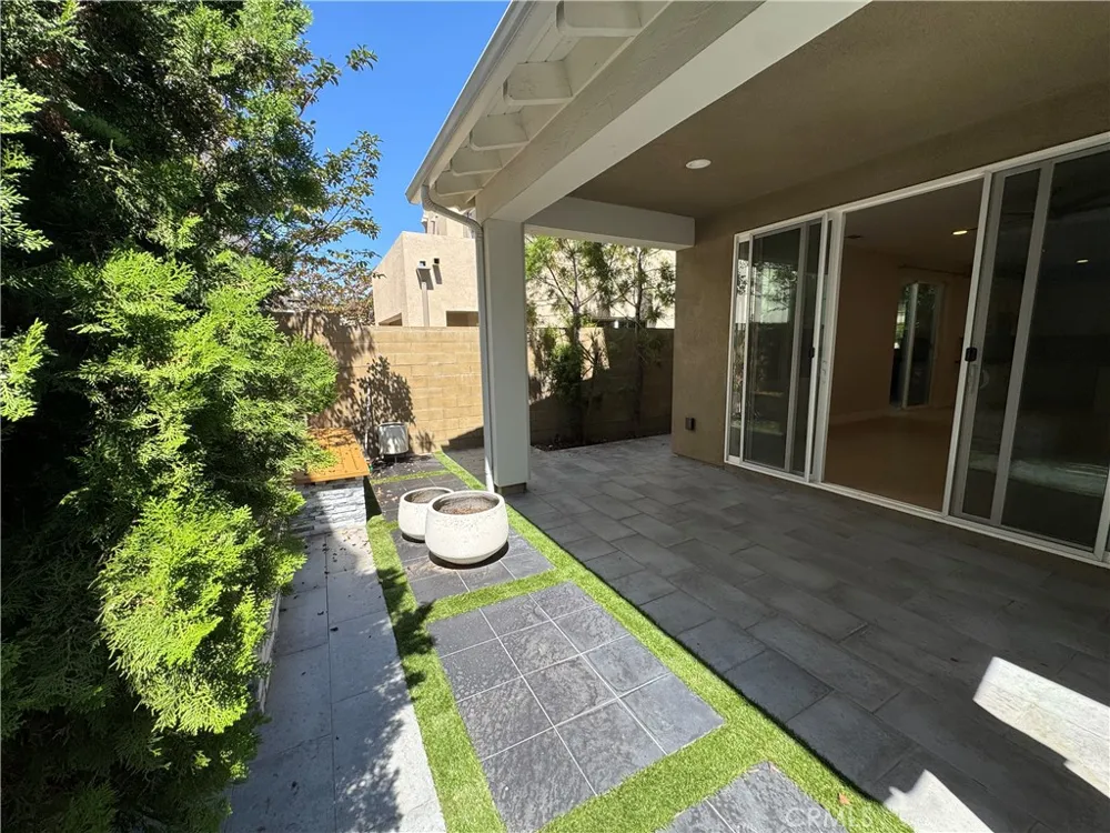 128 Mongoose Irvine, CA 92618