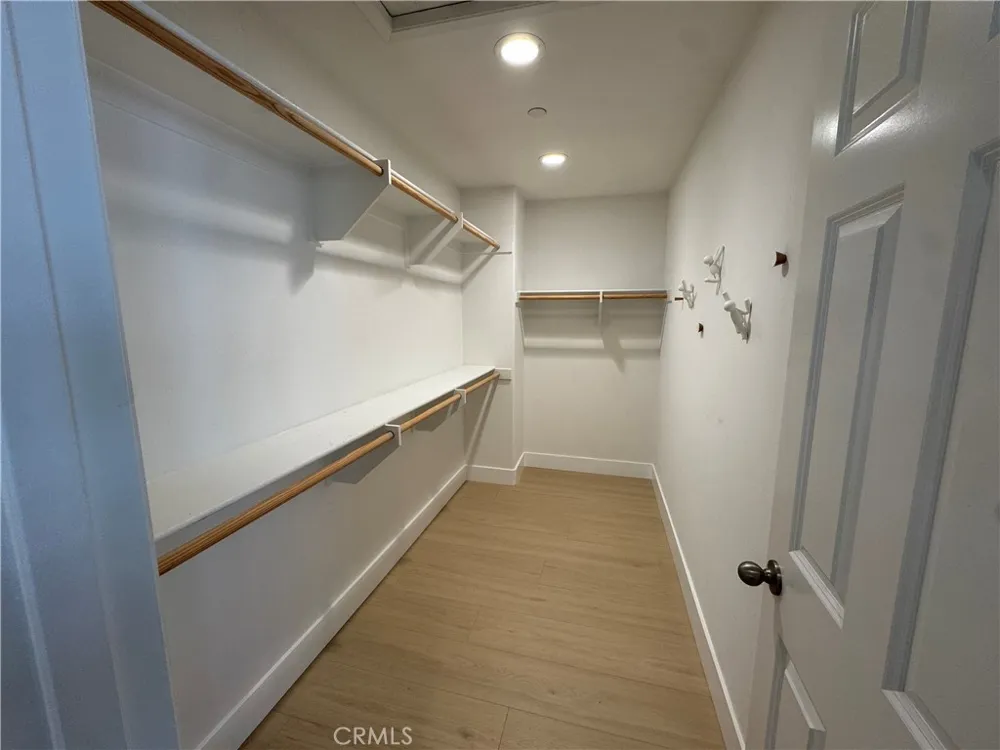 128 Mongoose Irvine, CA 92618