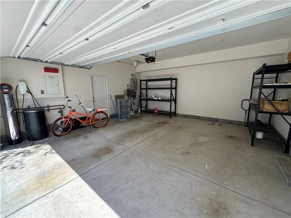 128 Mongoose Irvine, CA 92618