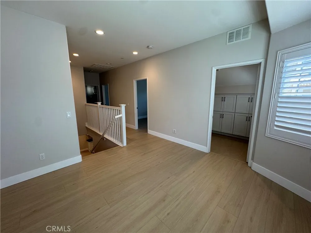128 Mongoose Irvine, CA 92618