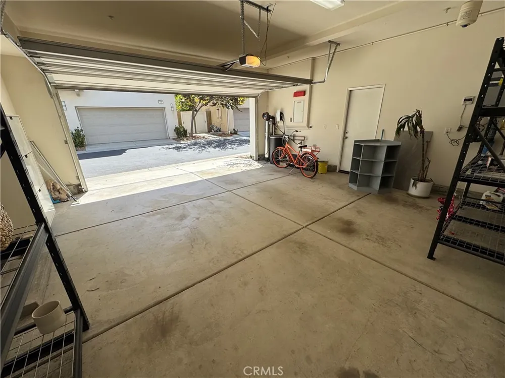 128 Mongoose Irvine, CA 92618