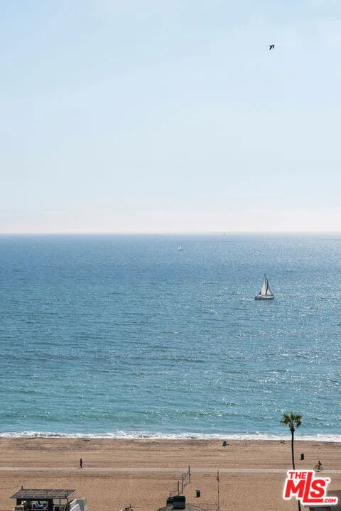 7000 Vista Del Mar Lane Playa del Rey, CA 90293