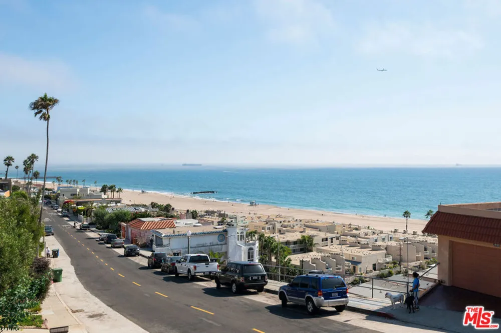 7000 Vista Del Mar Lane Playa del Rey, CA 90293