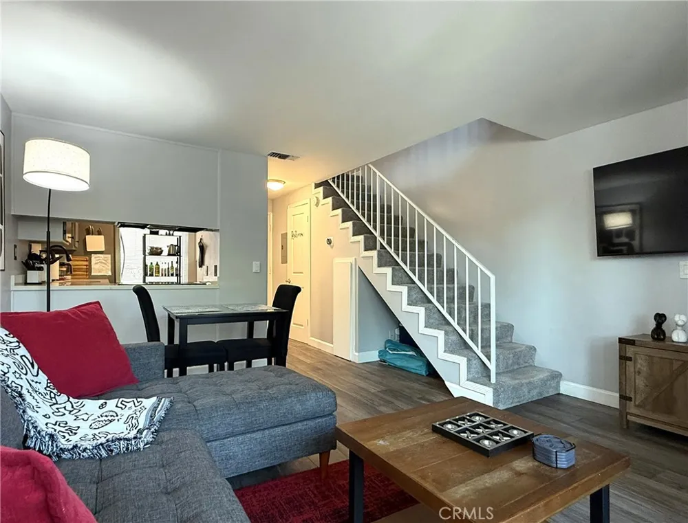 1600 Redondo Avenue #2 Long Beach, CA 90804