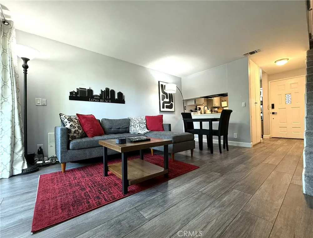 1600 Redondo Avenue #2 Long Beach, CA 90804