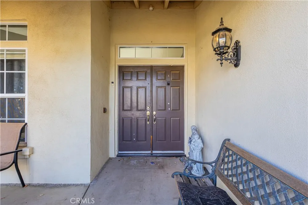 12433 Via Posada Victorville, CA 92392