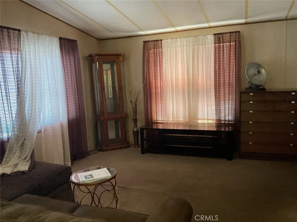 7800 Balboa Blvd #53 A Van Nuys, CA 91406