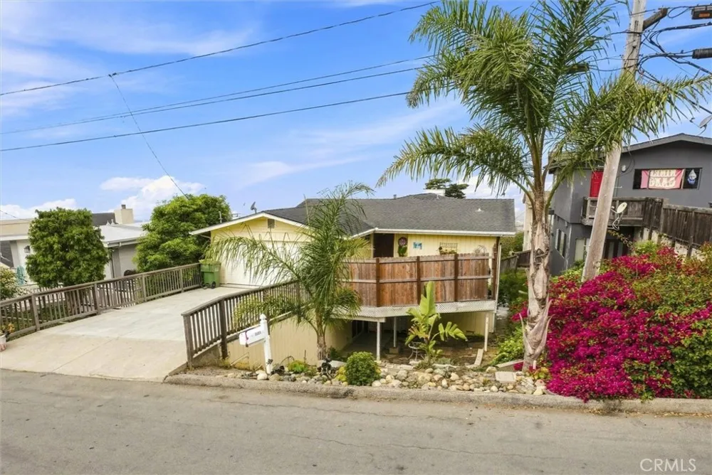 2481 Nutmeg Avenue Morro Bay, CA 93442