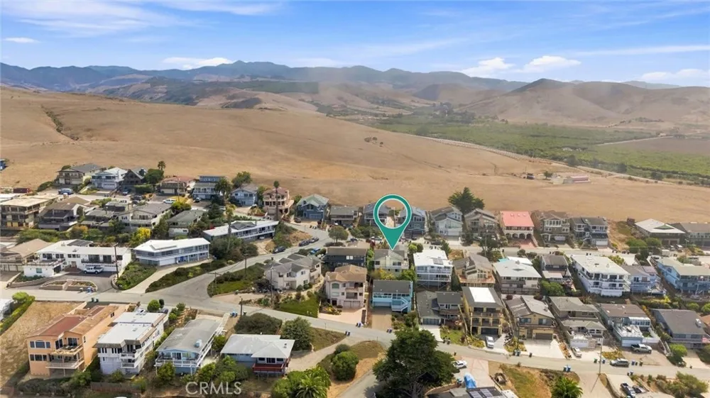 2481 Nutmeg Avenue Morro Bay, CA 93442