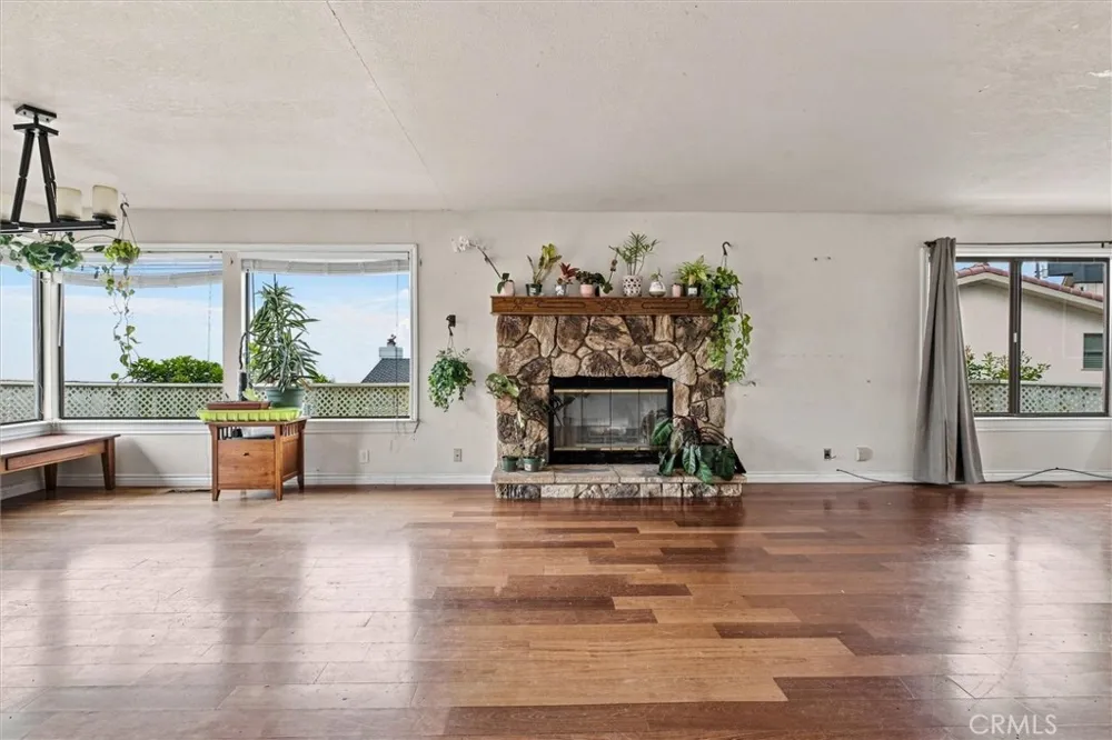 2481 Nutmeg Avenue Morro Bay, CA 93442