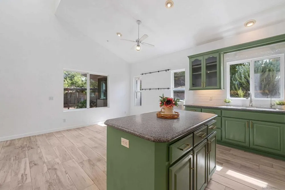 22170 Burma Road Ramona, CA 92065