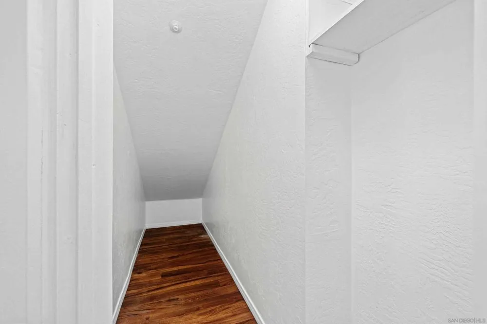 22170 Burma Road Ramona, CA 92065