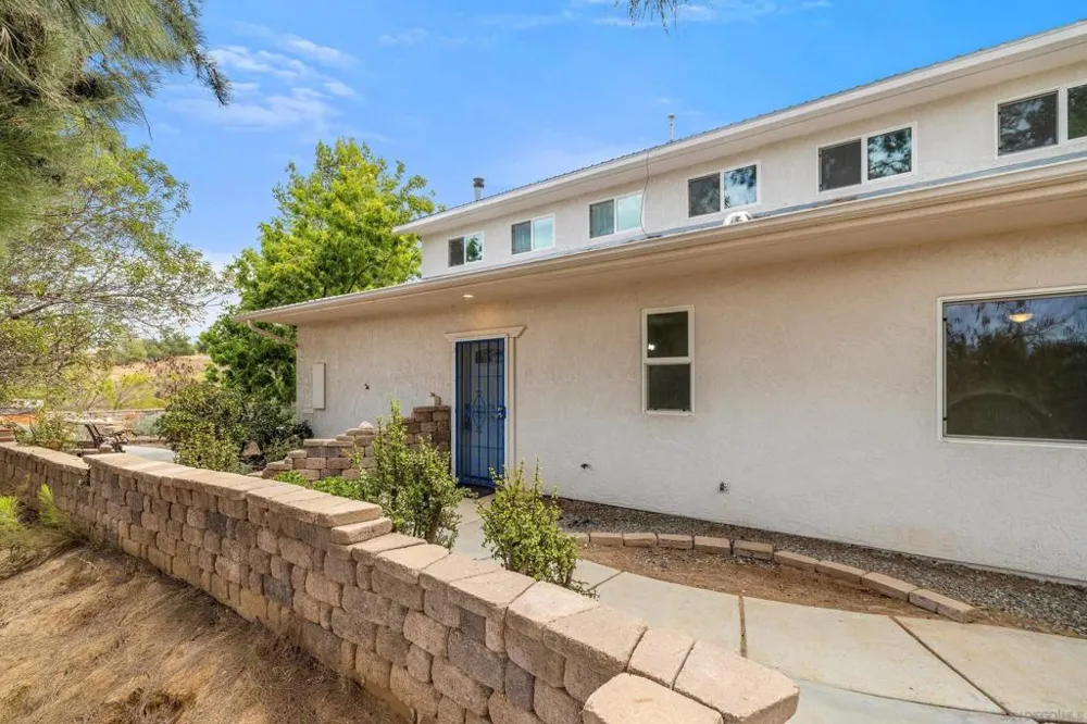 22170 Burma Road Ramona, CA 92065