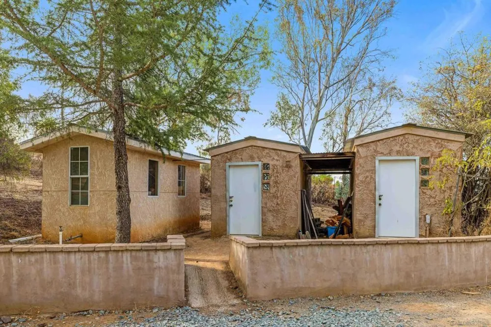 22170 Burma Road Ramona, CA 92065