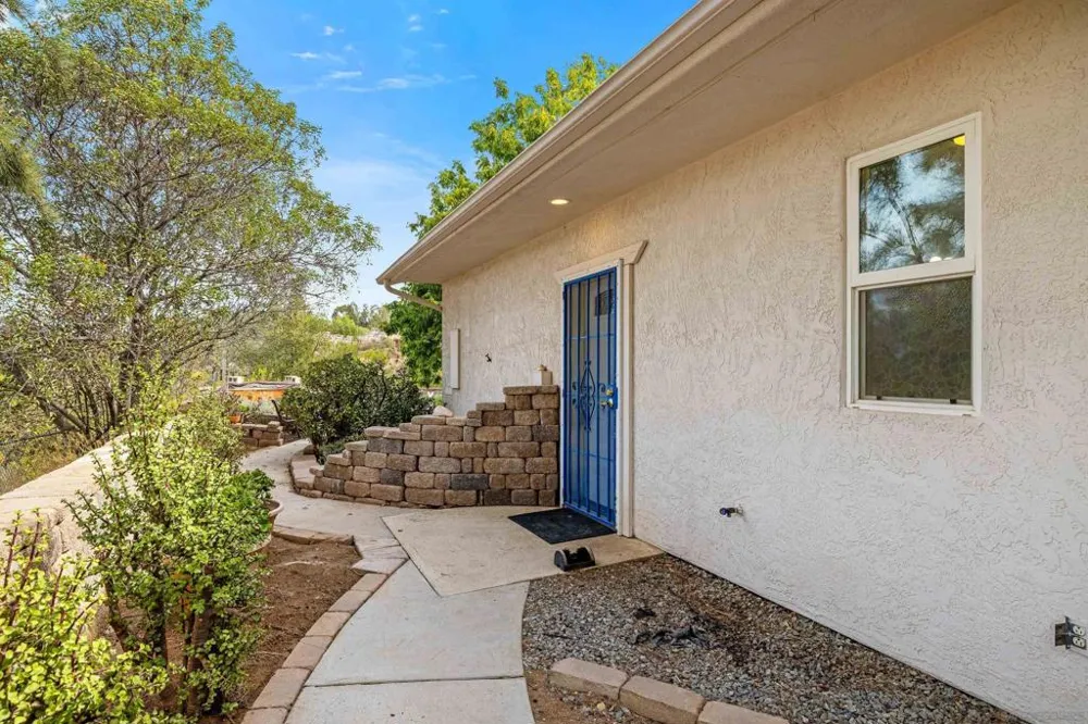 22170 Burma Road Ramona, CA 92065
