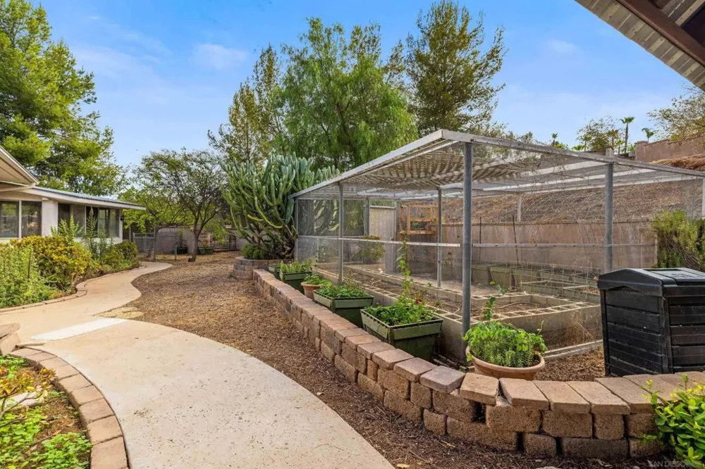 22170 Burma Road Ramona, CA 92065