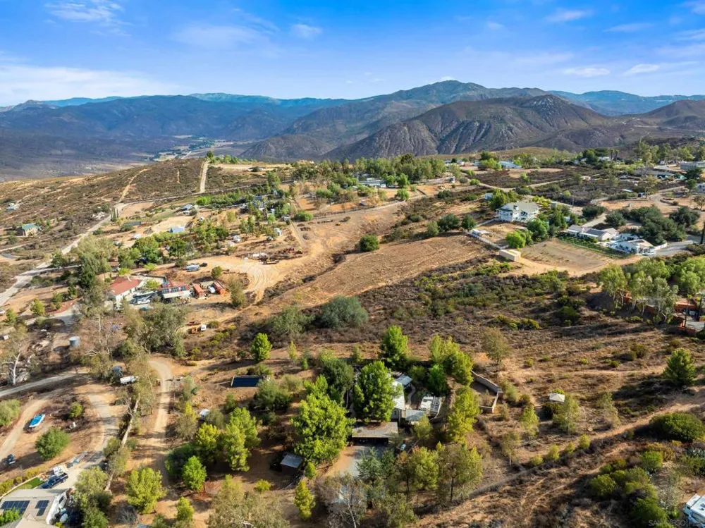 22170 Burma Road Ramona, CA 92065