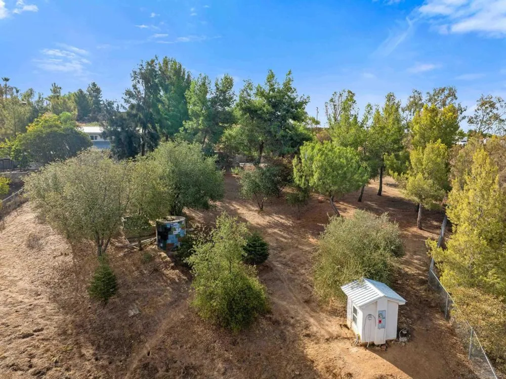 22170 Burma Road Ramona, CA 92065
