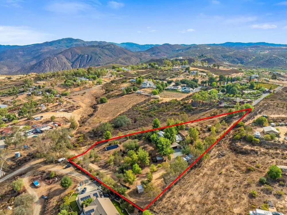 22170 Burma Road Ramona, CA 92065