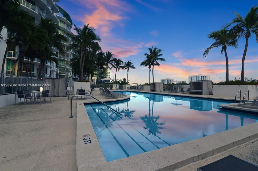 3029 NE 188th St #505 Aventura, FL 33180