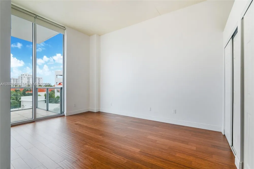 3029 NE 188th St #505 Aventura, FL 33180