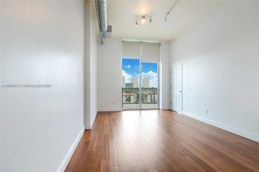 3029 NE 188th St #505 Aventura, FL 33180
