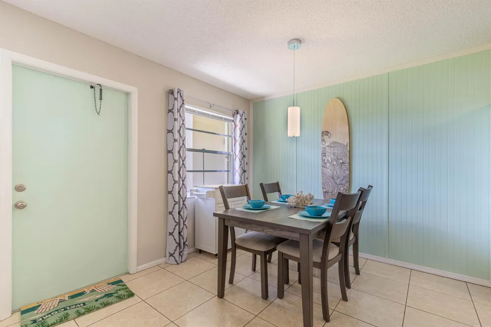 36 VISTA GARDENS TRAIL #103 Vero Beach, FL 32962
