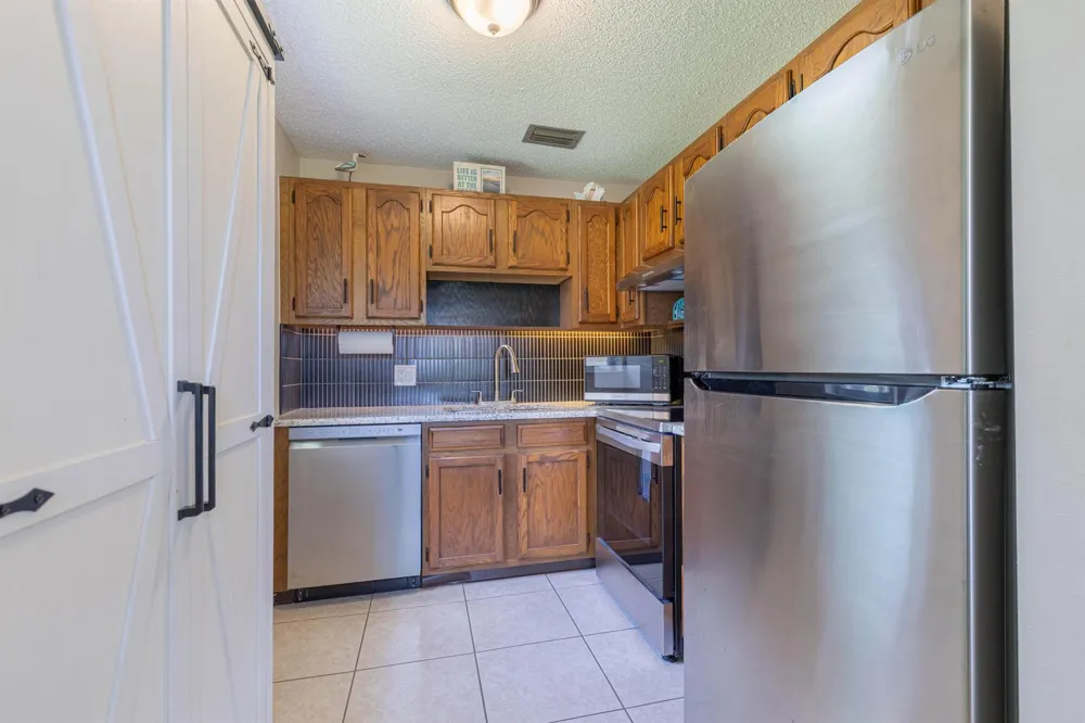 36 VISTA GARDENS TRAIL #103 Vero Beach, FL 32962
