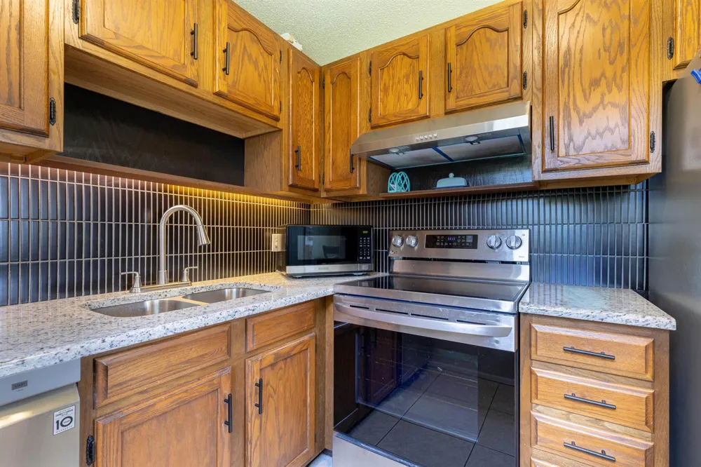 36 VISTA GARDENS TRAIL #103 Vero Beach, FL 32962