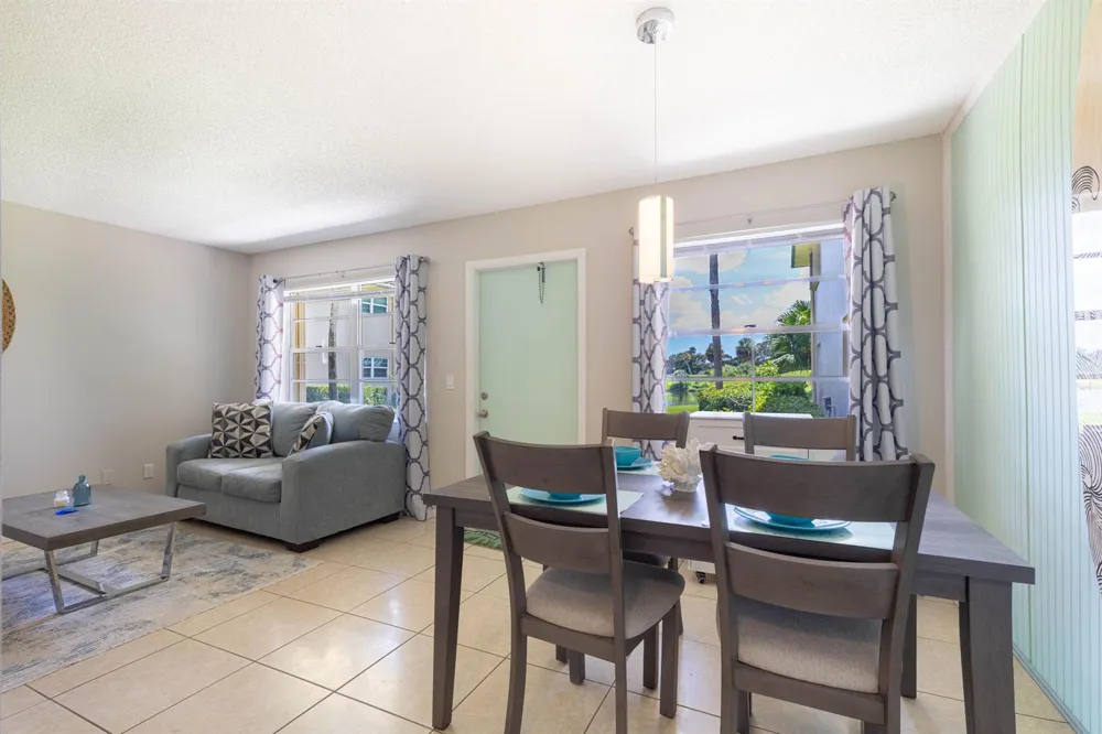 36 VISTA GARDENS TRAIL #103 Vero Beach, FL 32962