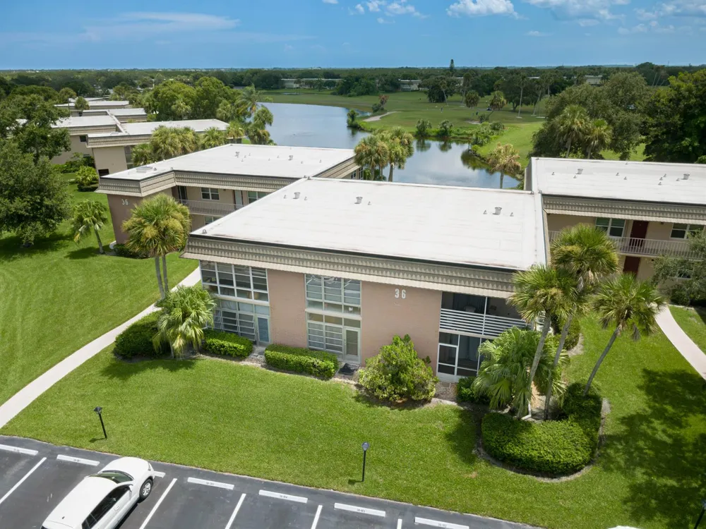 36 VISTA GARDENS TRAIL #103 Vero Beach, FL 32962