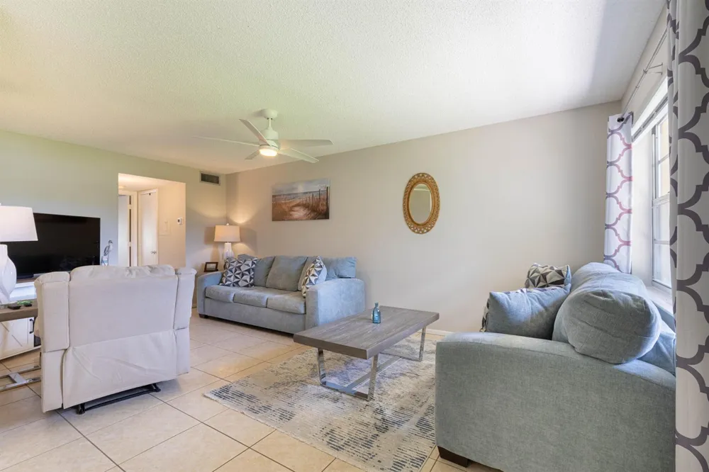 36 VISTA GARDENS TRAIL #103 Vero Beach, FL 32962