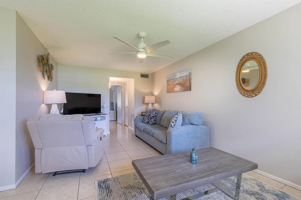 36 VISTA GARDENS TRAIL #103 Vero Beach, FL 32962