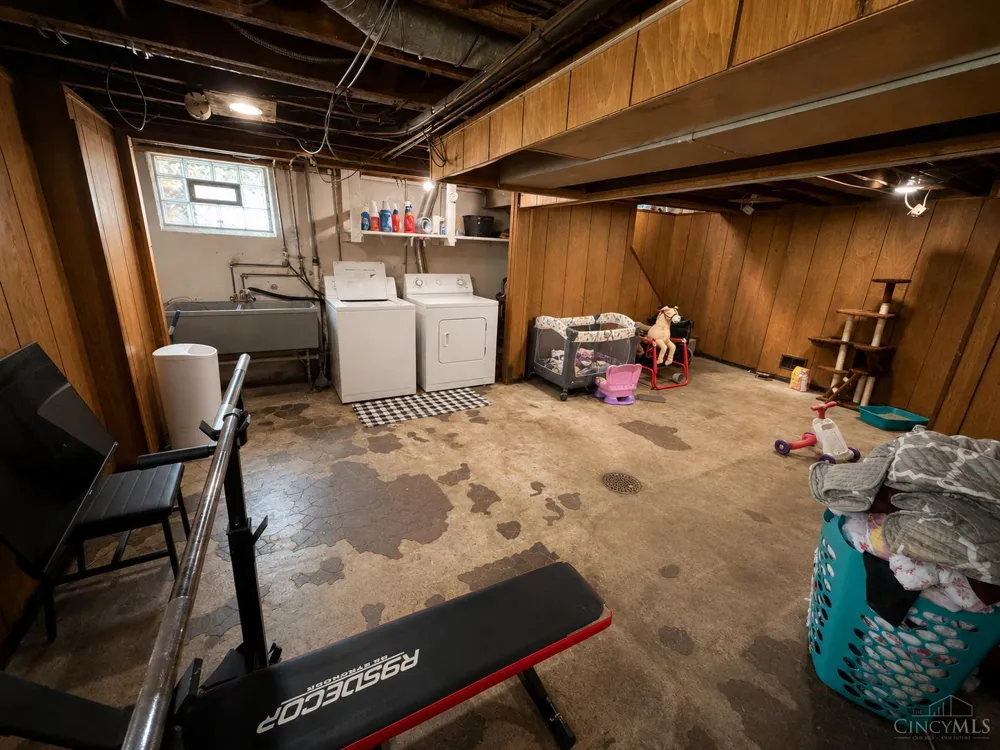 728 Coralie Avenue Hamilton, OH 45013