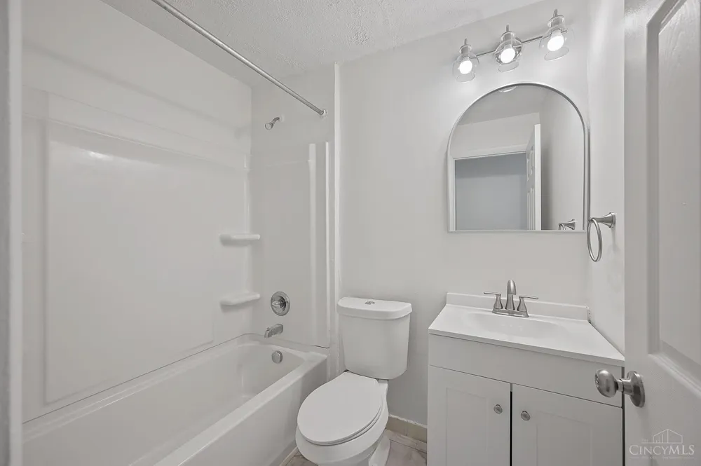 2635 Stanton Avenue #4 Cincinnati, OH 45206
