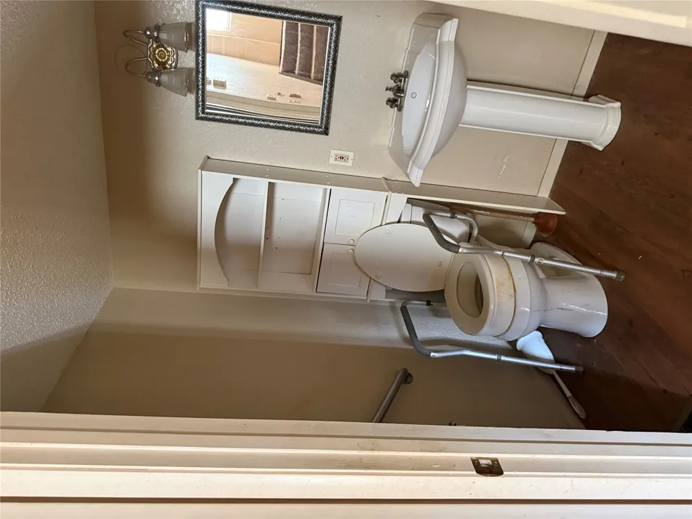 108 Brian Lane Hugo, OK 74743