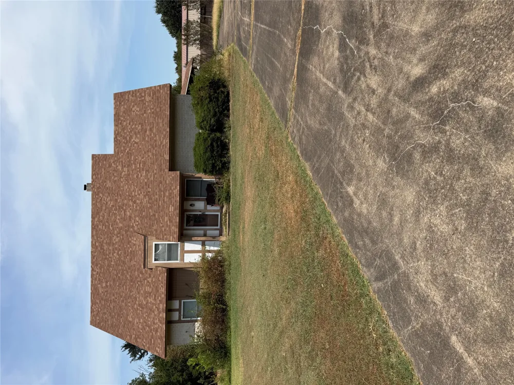 108 Brian Lane Hugo, OK 74743