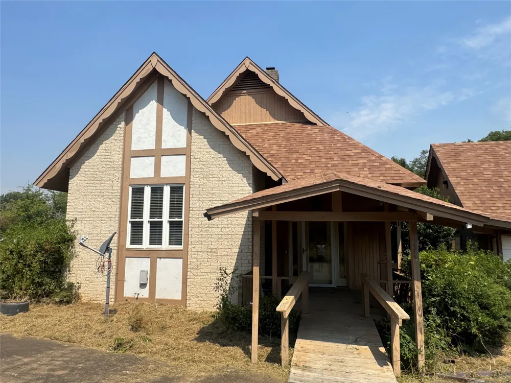 108 Brian Lane Hugo, OK 74743