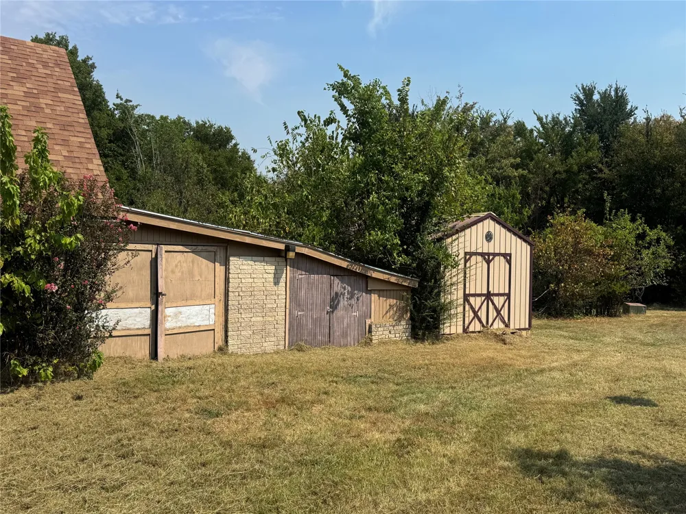 108 Brian Lane Hugo, OK 74743