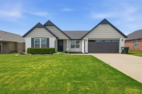 114 Dp Newman Circle