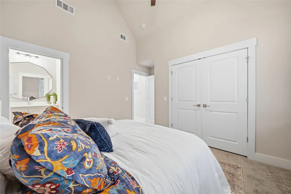 46 Center Lane Carlton Landing, OK 74432