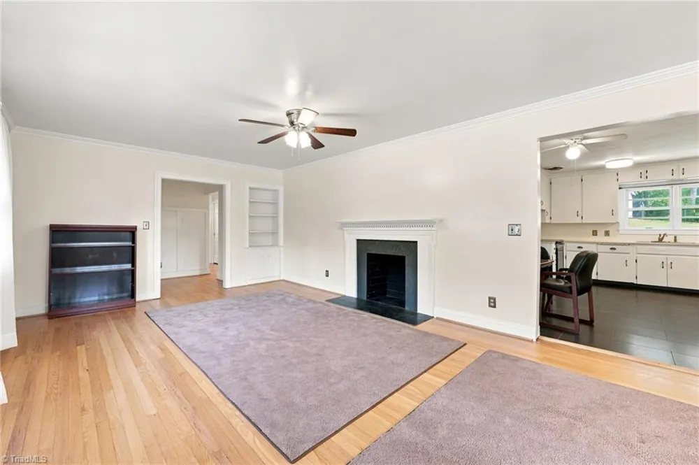 246 Fairview Avenue Mount Airy, NC 27030